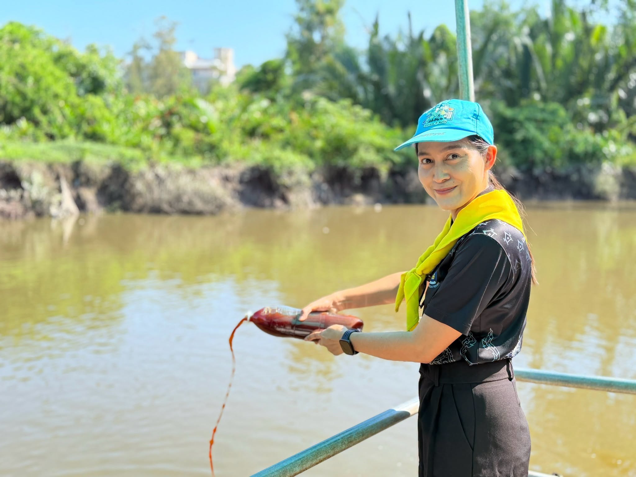พช.พระสมุทรเจดีย์ ร่วมกิจกรรมจิตอาสาพัฒนา เนื่องในวันคล้ายวันสวรรคต พระบาทสมเด็จพระบรมชนกาธิเบศร มหาภูมิพลอดุลยเดชมหาราช บรมนาถบพิตร
