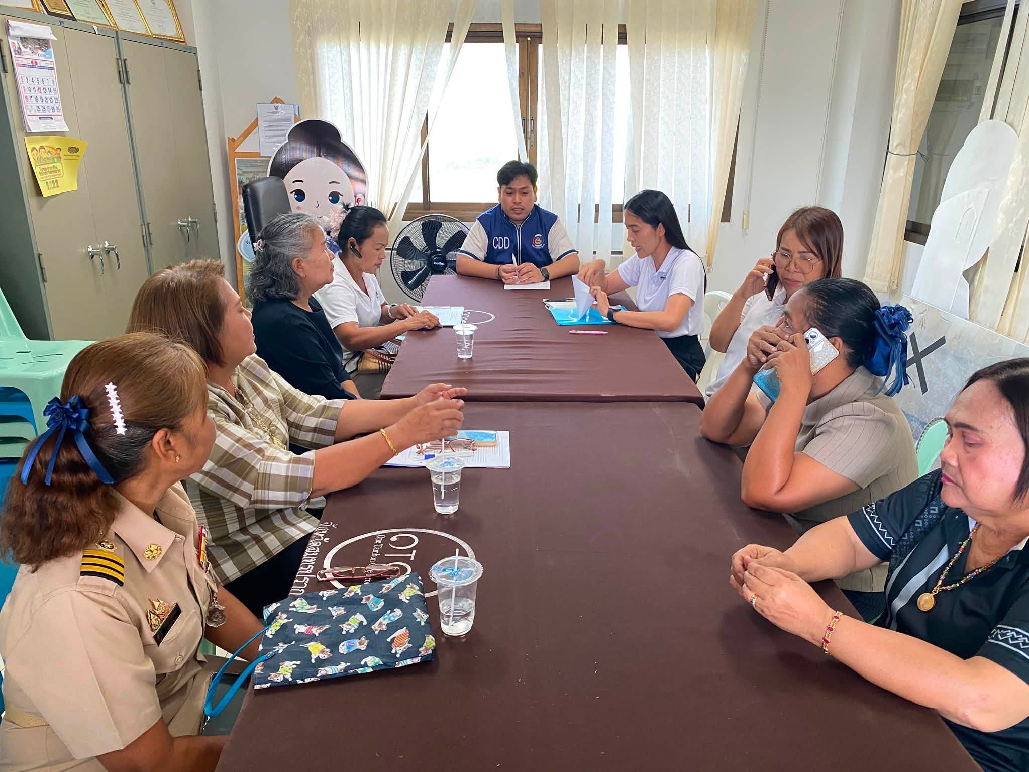 พช. พระสมุทรเจดีย์ร่วมประชุมคณะกรรมการพัฒนาสตรีอำเภอพระสมุทรเจดีย์ จังหวัดสมุทรปราการ